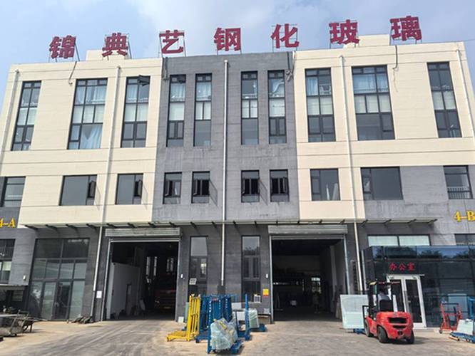 石家庄玻璃厂家 本地深加工玻璃产业核心特征梳理